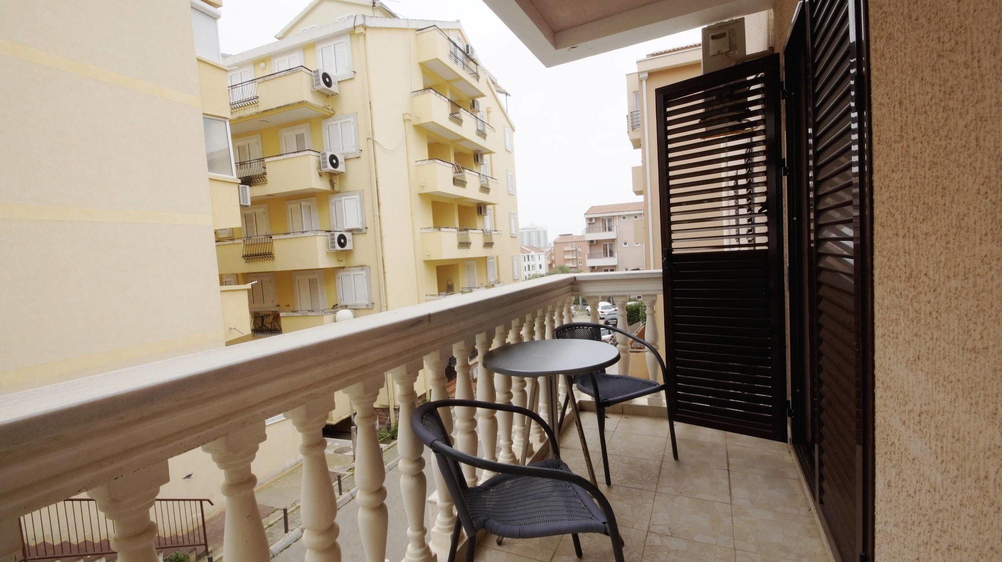 Apartment Glomazic Budva Exterior photo